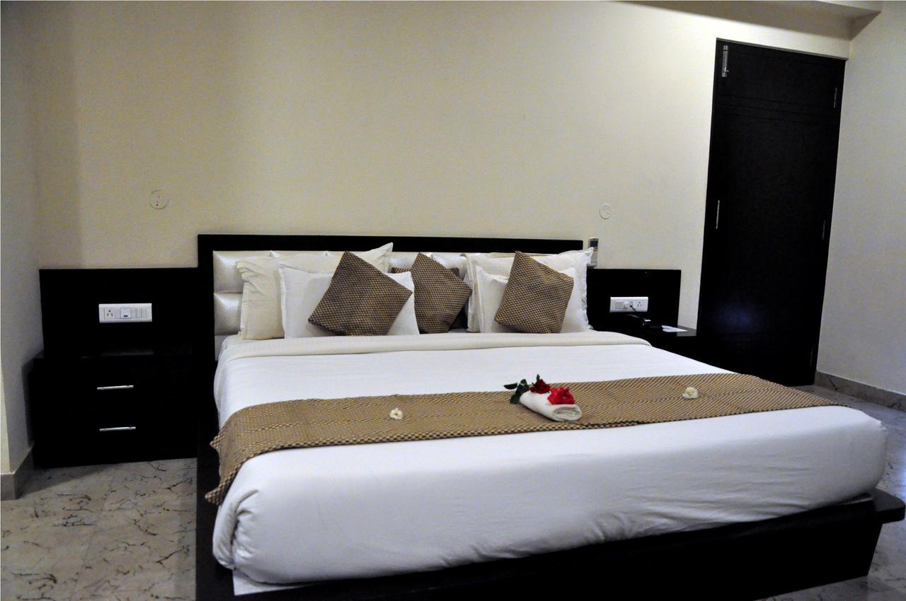 Jharsuguda Hotel Suncity Palace מראה חיצוני תמונה