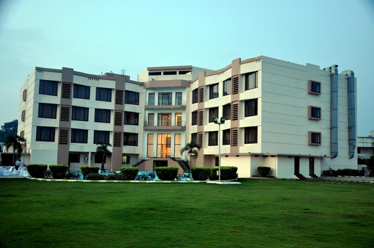 Jharsuguda Hotel Suncity Palace מראה חיצוני תמונה